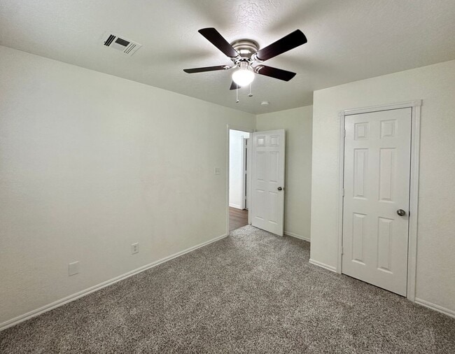 Building Photo - Updated