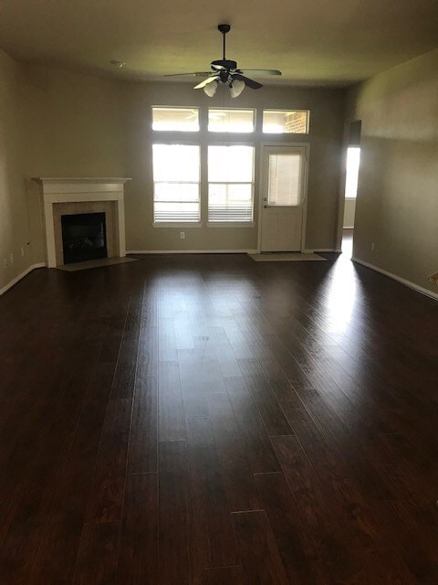 Building Photo - 19930 Kendall Lake Dr