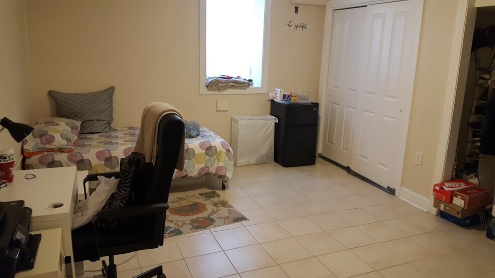 Building Photo - 2314 N Broad St