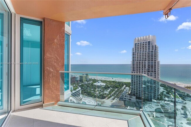 Building Photo - 300 South Pointe Dr