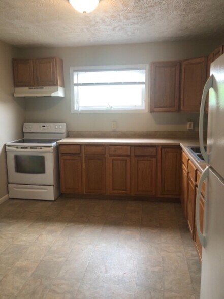 Building Photo - 4415 N 62nd St