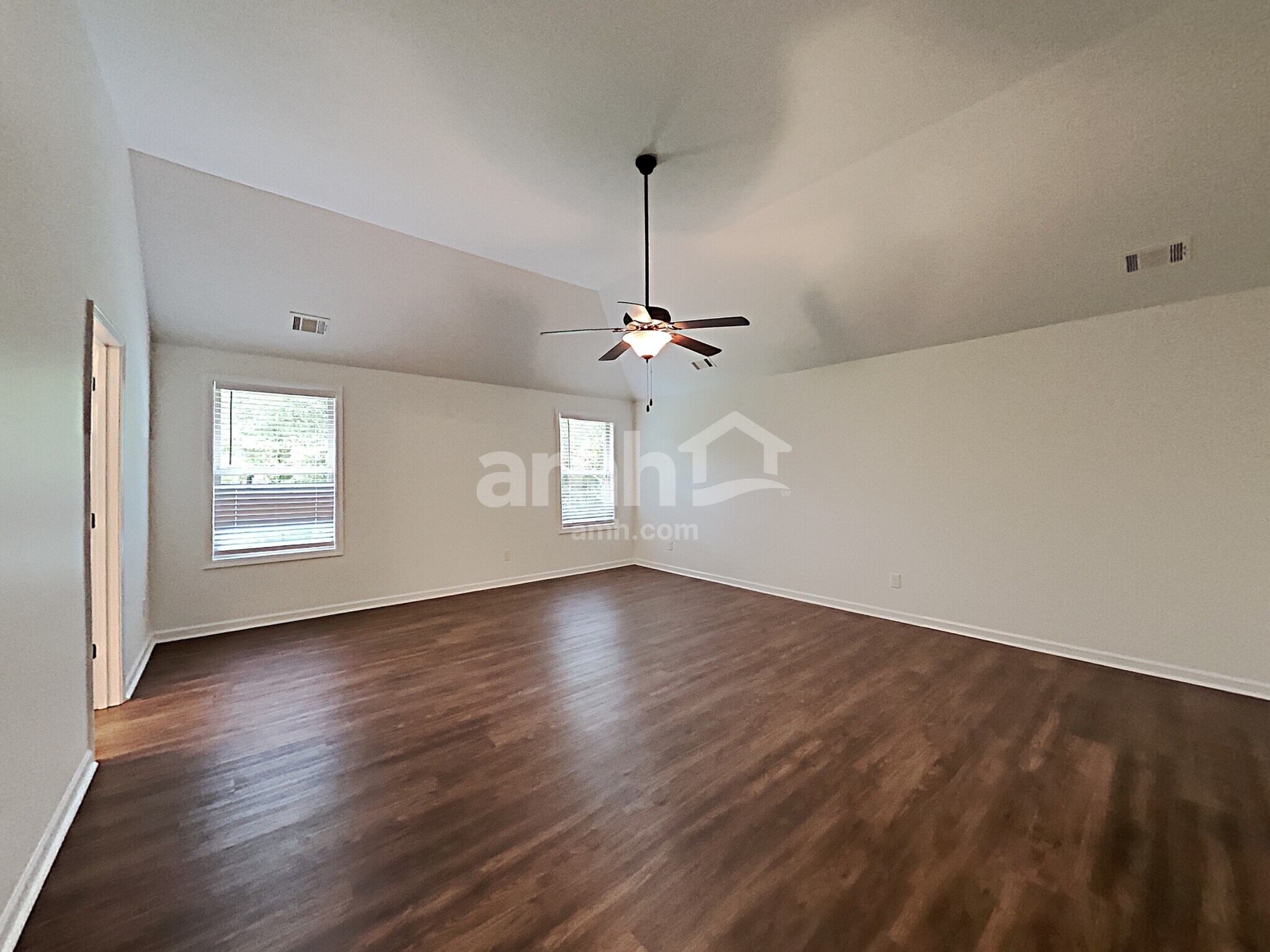 Building Photo - 3004 Feldwood Ct