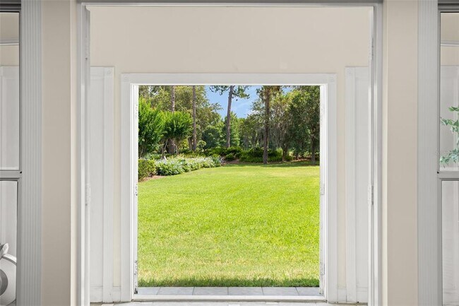 Building Photo - 9656 Bryanston Dr