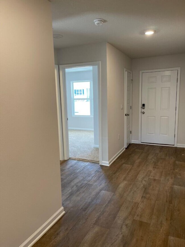 Building Photo - 6461 Slabinski Ln