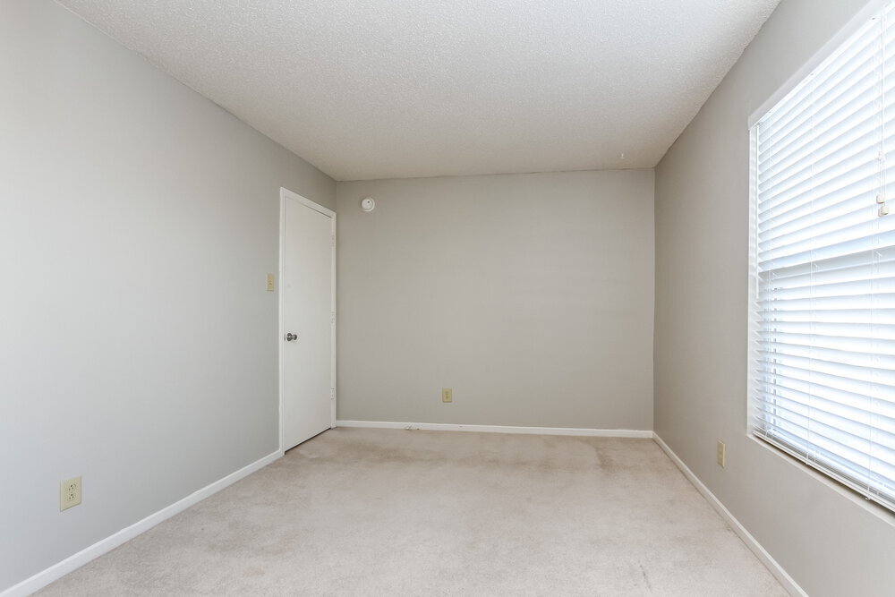 Building Photo - 7926 Hydrangea Ct