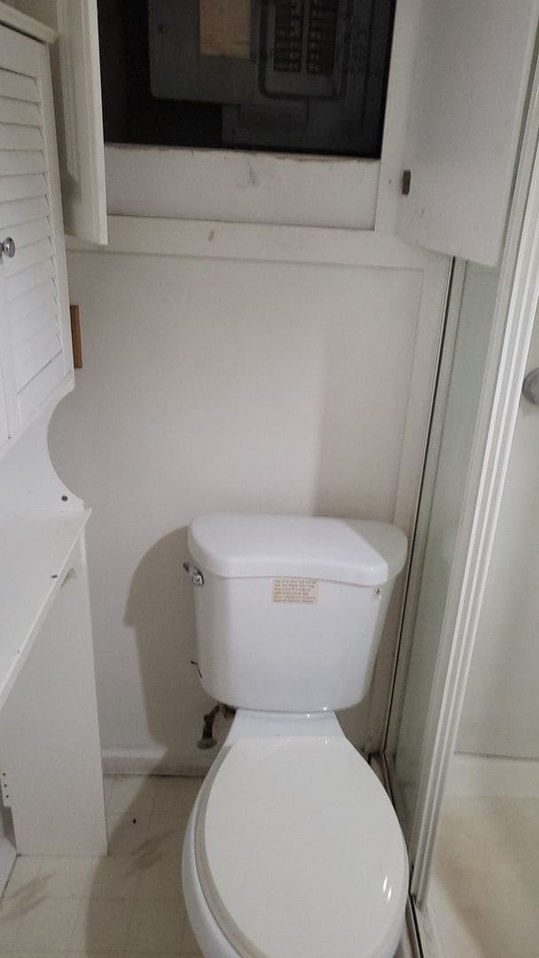 Building Photo - Move-In Ready 2BR/2BA with Garage – Great Location