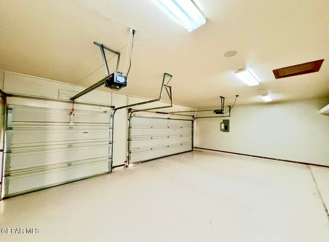 Building Photo - 12267 Bronco Buster Ln