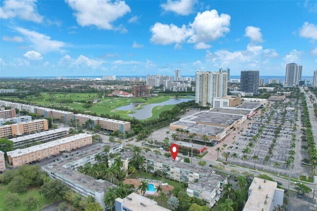 Building Photo - 1333 E Hallandale Beach Blvd