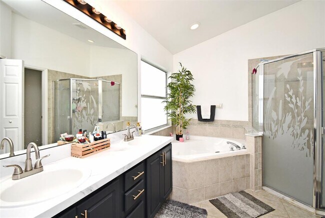 Building Photo - 2634 Gold Dust Cir