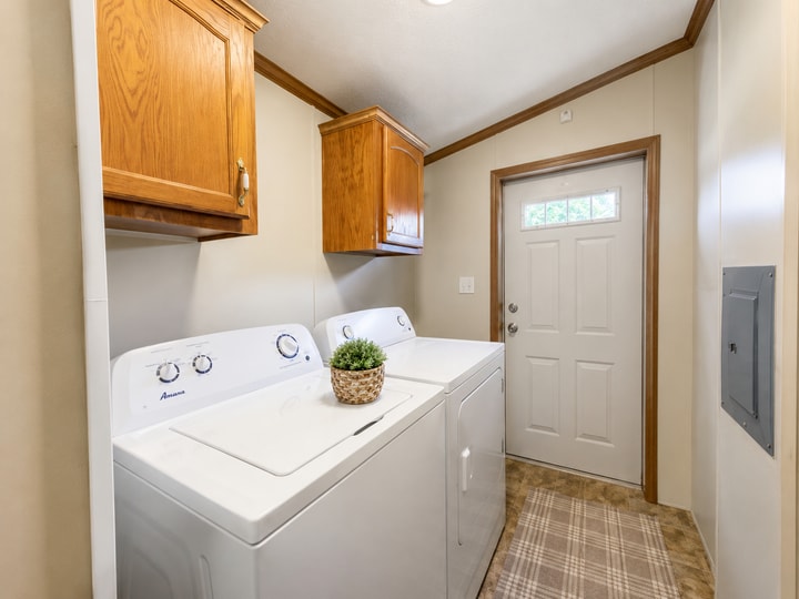 Building Photo - 4238 Daffodil Cir