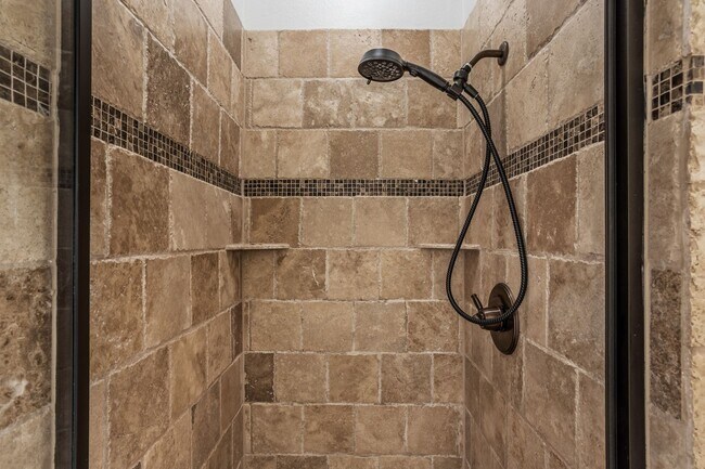 Building Photo - 3744 W Biddison St