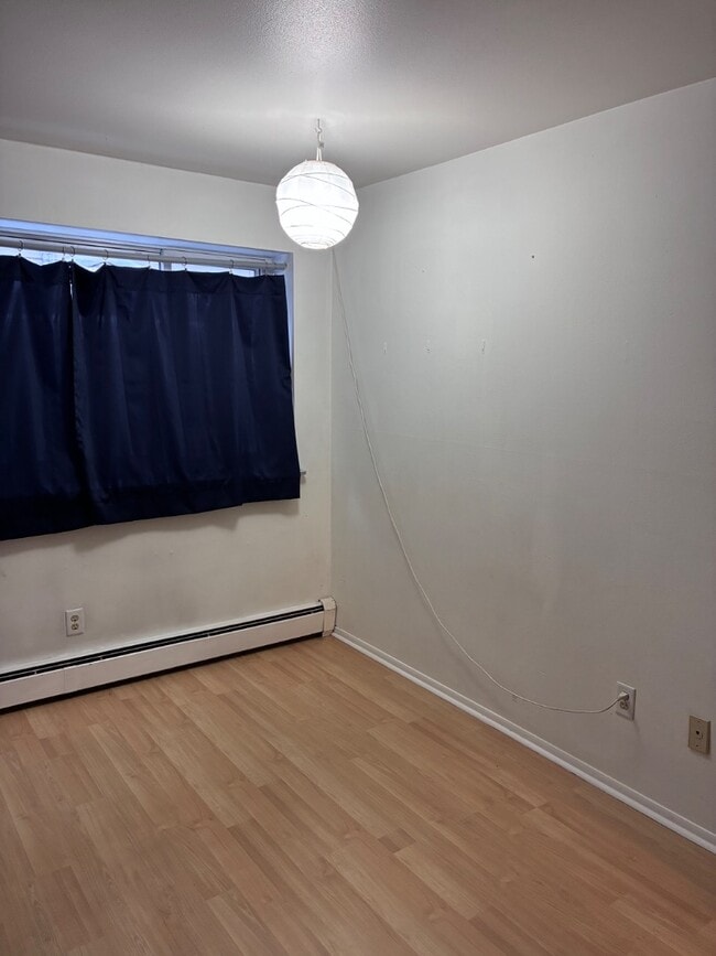 Building Photo - 2222 E Belleview Pl