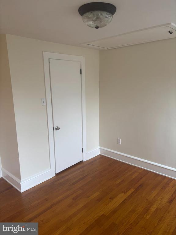 Building Photo - 420 Old Swede Rd