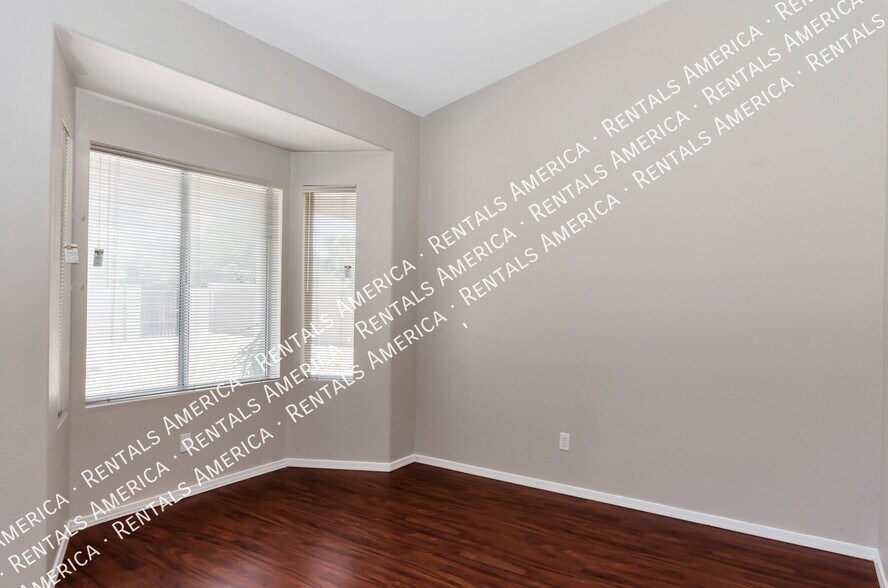 Building Photo - 9971 E Paseo San Bernardo