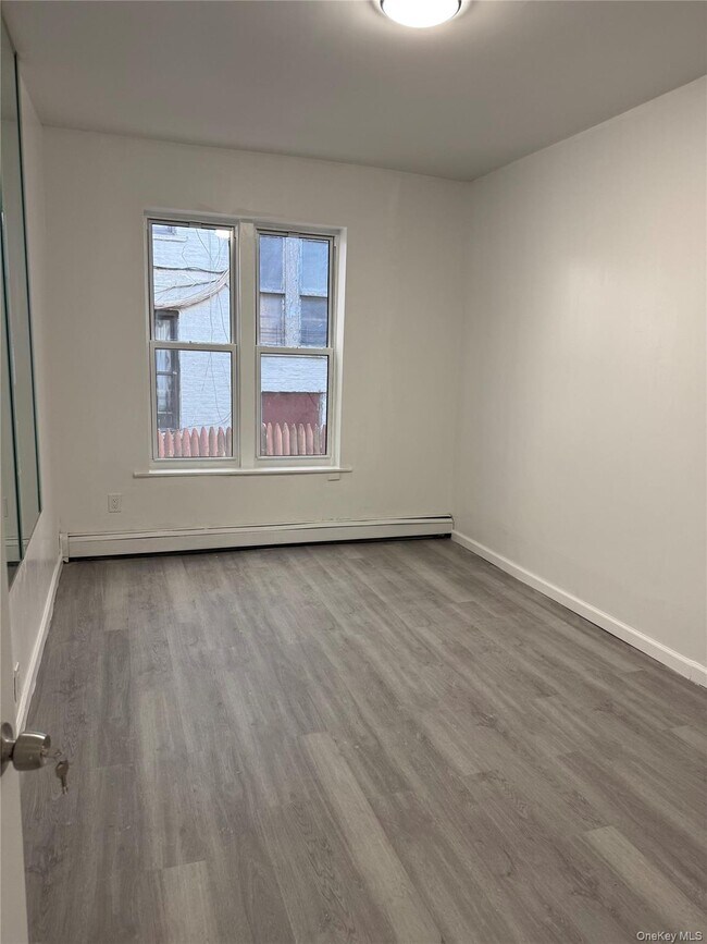 Building Photo - 1964-64 81st St