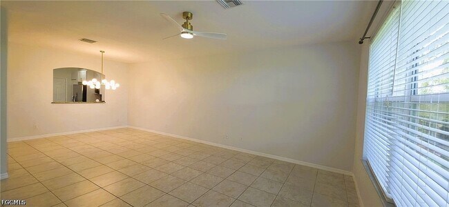 Building Photo - 3345 Dandolo Cir