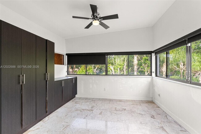 Building Photo - 17125 SW 80th Ct