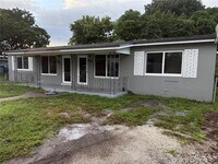 Building Photo - 620 Oriental Blvd