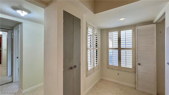 Building Photo - 15126 Parkside Dr