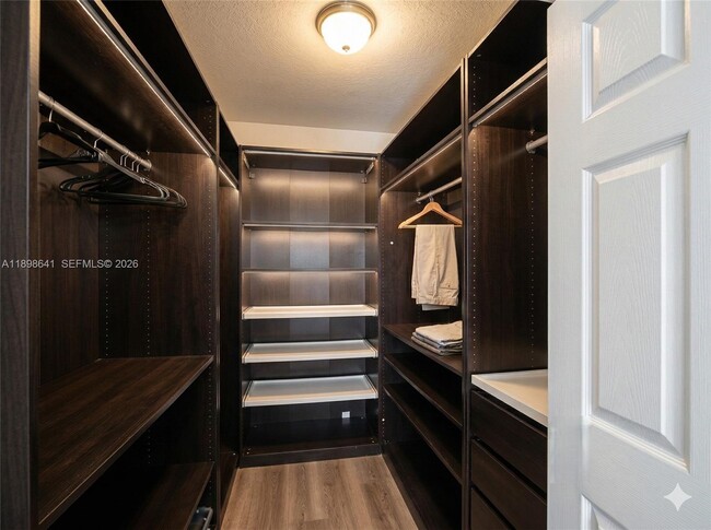 Building Photo - 7406 NW 108th Path