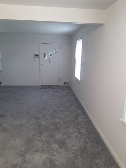 Building Photo - 4503 Raleigh Rd