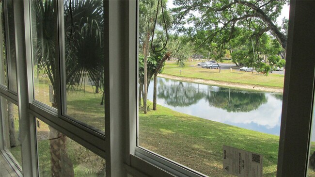 Building Photo - 3321 NW 47th Terrace