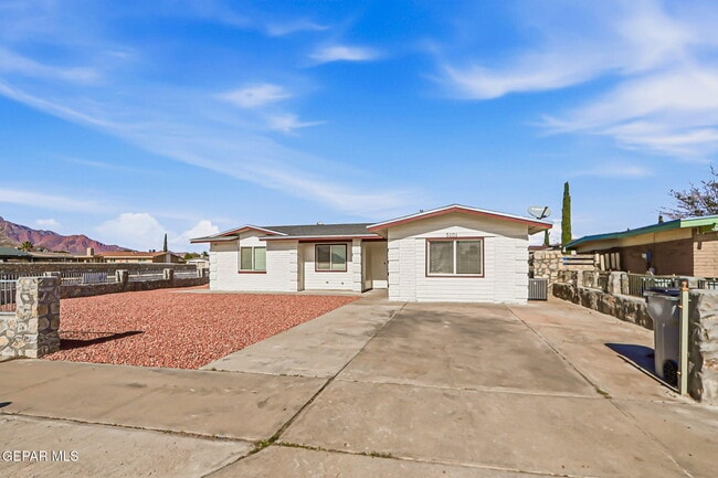 Building Photo - 5101 Dearborne Dr