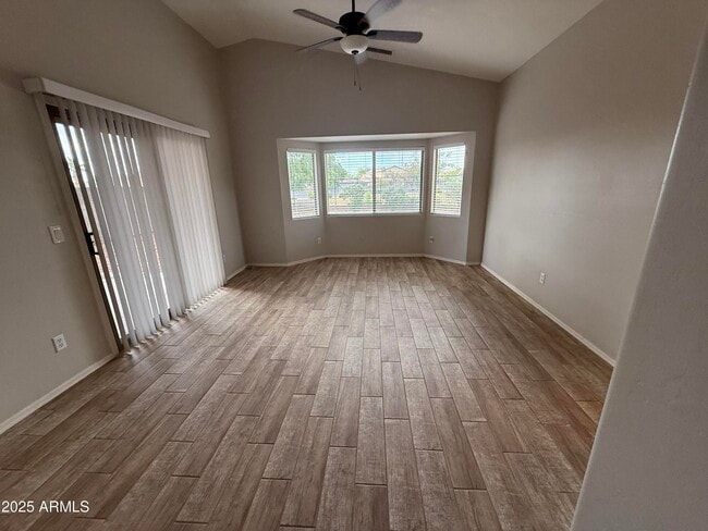 Building Photo - 5418 W Jessica Ln