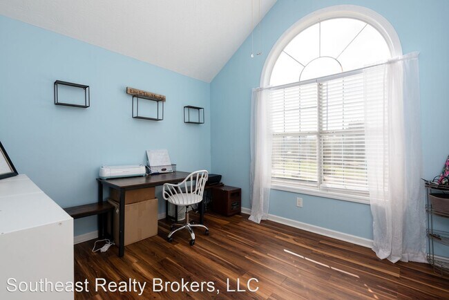 Building Photo - 3 br, 2 bath House - 458 Callie Lane