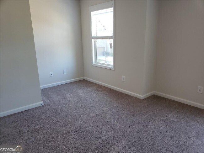 Building Photo - 2725 Daybreak Ct
