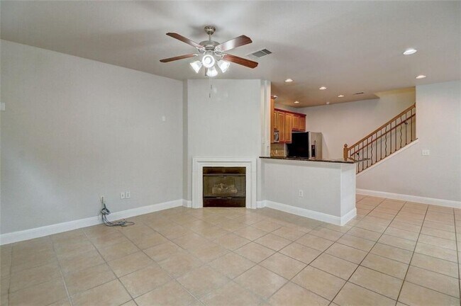 Building Photo - 3406 Menchaca Rd