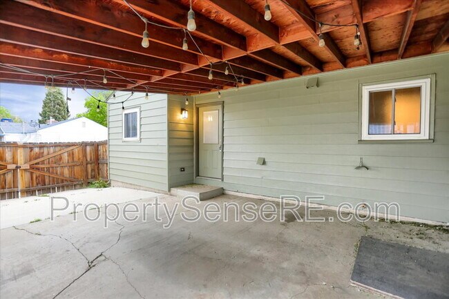 Building Photo - 1333 S Xavier St