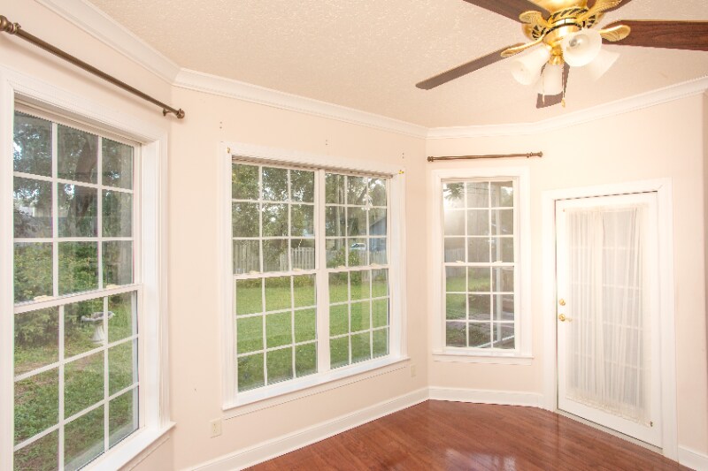 Building Photo - 215 S Harrington Rd