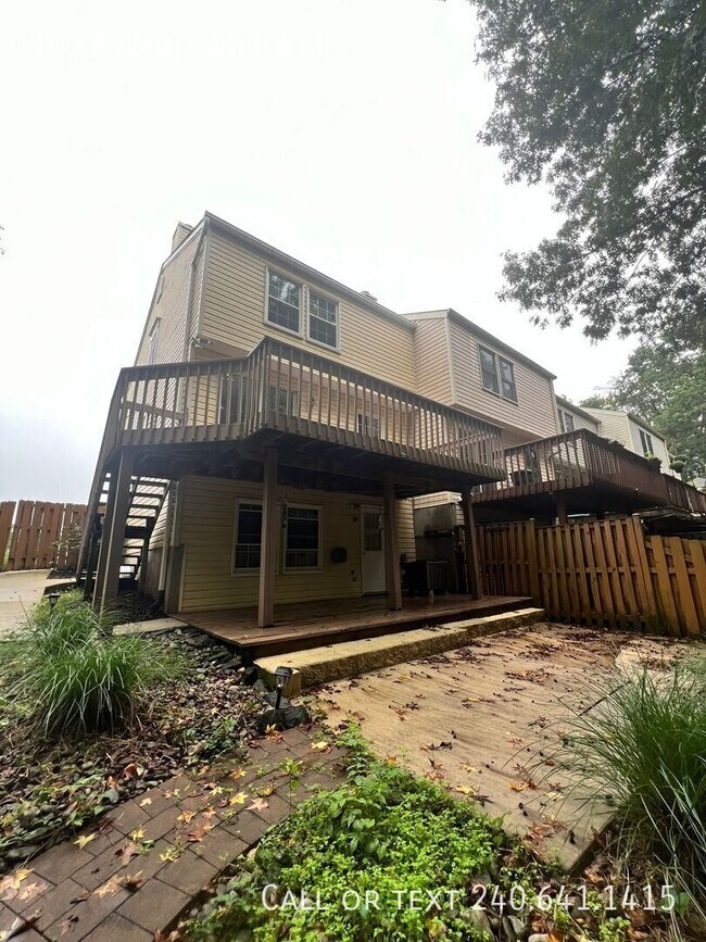 Building Photo - 1022 Arborwood Pl