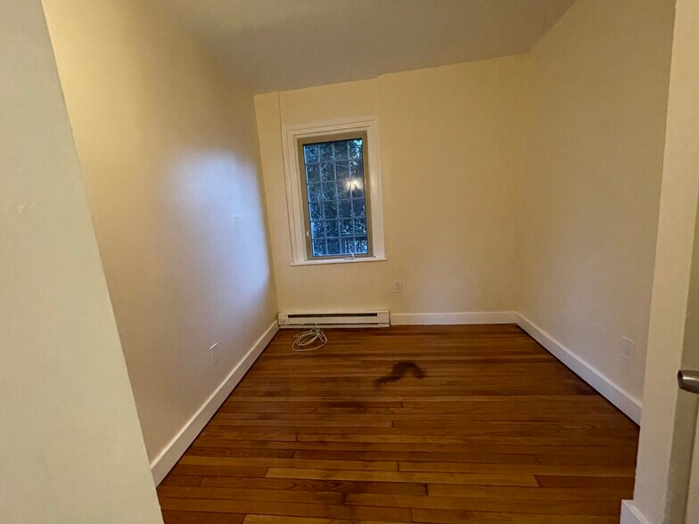 Bedroom 1 - 3 Boswell Ave