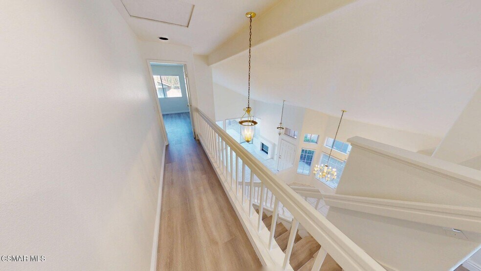 Building Photo - 4862 Martona Dr