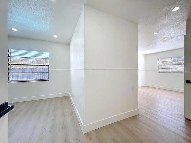 Building Photo - 3463 Arnel Dr