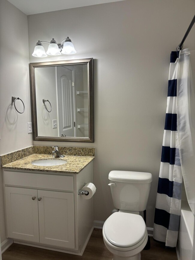 Building Photo - 2185 Stillpointe Dr