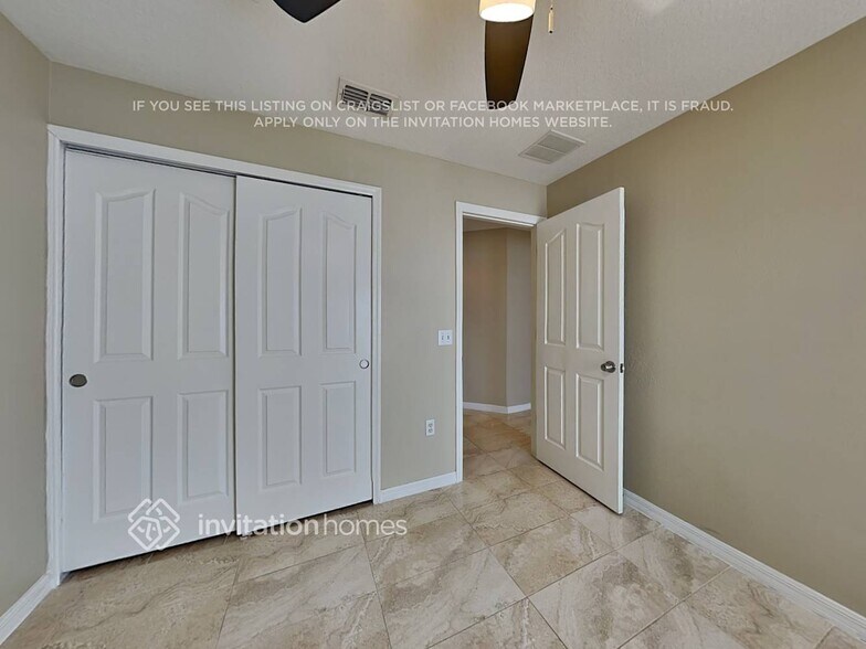 Building Photo - 3028 Park Ridge Ave