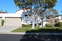Building Photo - 2bd/2bth Ocean Hills 55+ Single Level home!