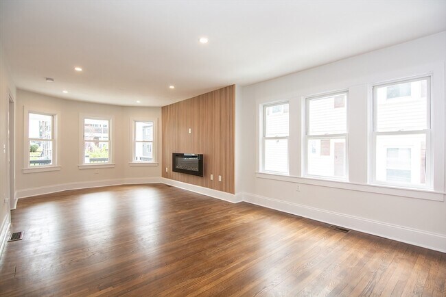 Building Photo - 59 Garrison Ave