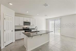 Building Photo - 894 Sand Sea Pl