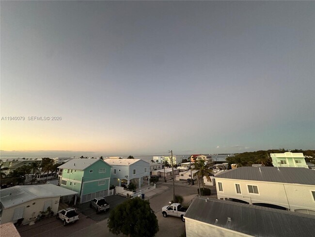 Building Photo - 1516 Aqueduct Ln