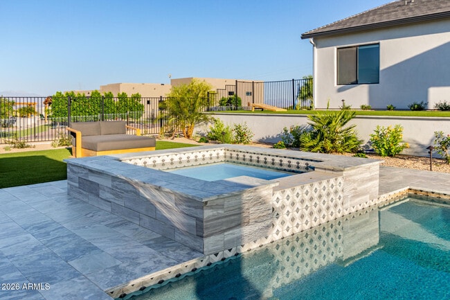 Building Photo - 13924 Dyer Ln