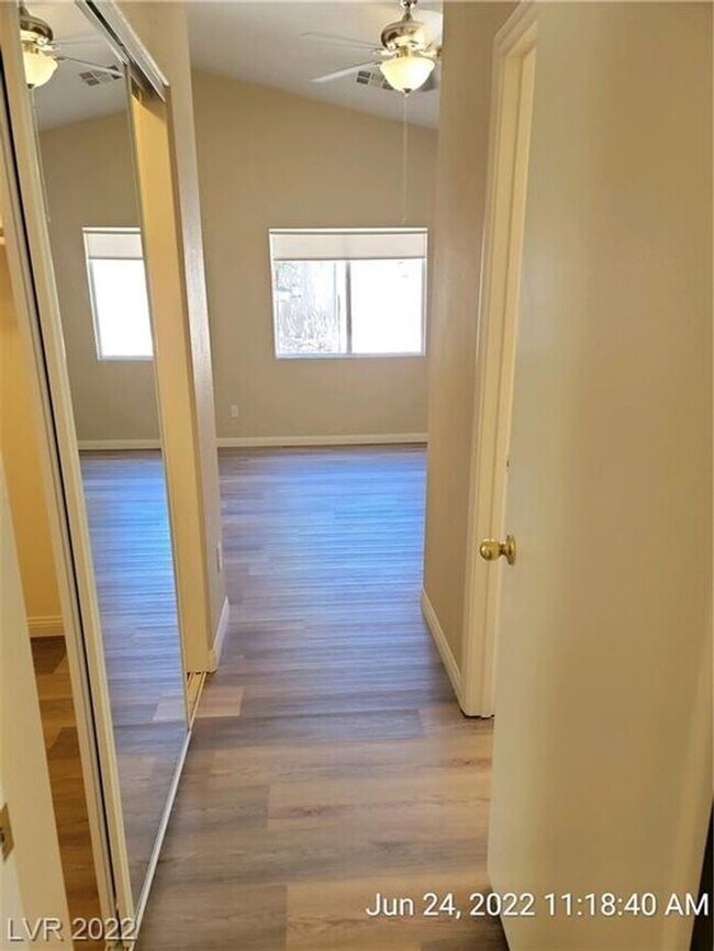 Building Photo - COMING SOON - Ready no later than the end of December!