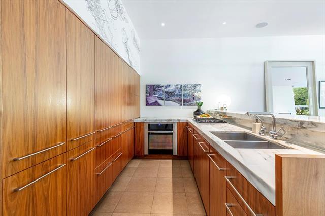 Building Photo - 2845 Lee St