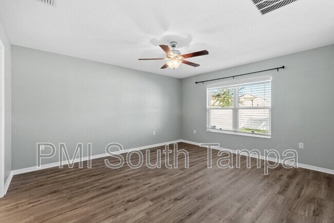 Building Photo - 10602 Massimo Dr