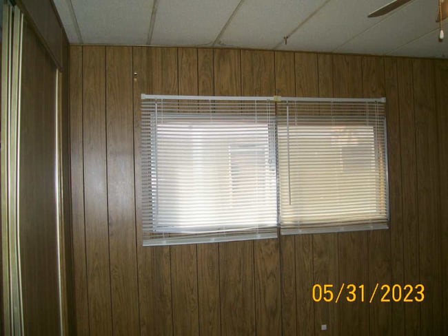 Building Photo - 13 Travertine Ln
