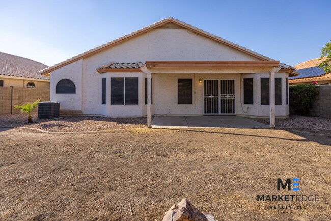 Building Photo - 3Bed/2Bath House at Beardsley/95th Ave! JO...