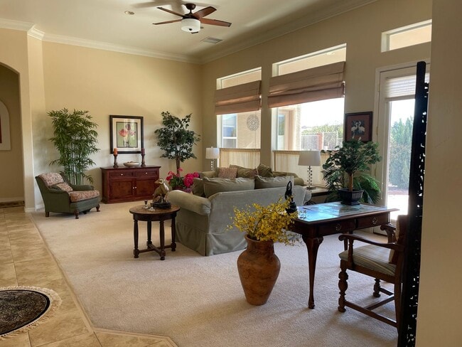 Building Photo - LUXURY HOME FULLY FURNISHED ON GOLF COURSE! GORGEOUS VIEWS OF MINGUS MOUNTAINS